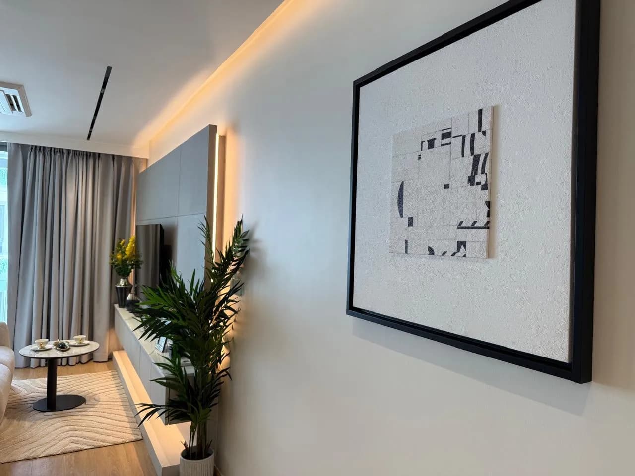 1 bedroom condo for rent The Aqua - photo 3