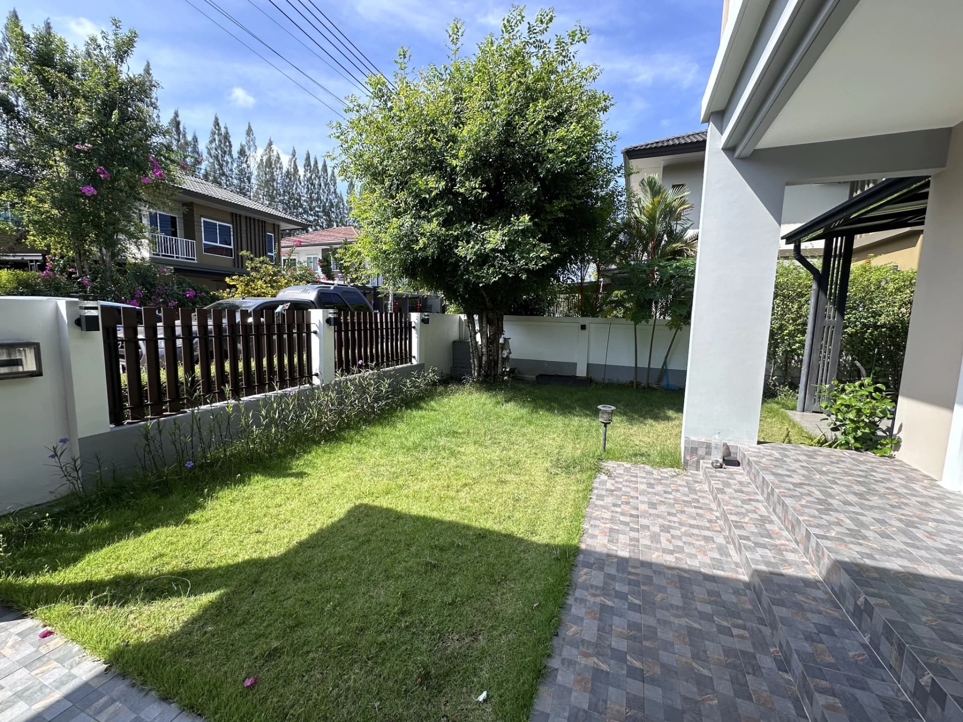 บ้าน 4 ห้องนอน Saransiri ให้เช่า - photo 3