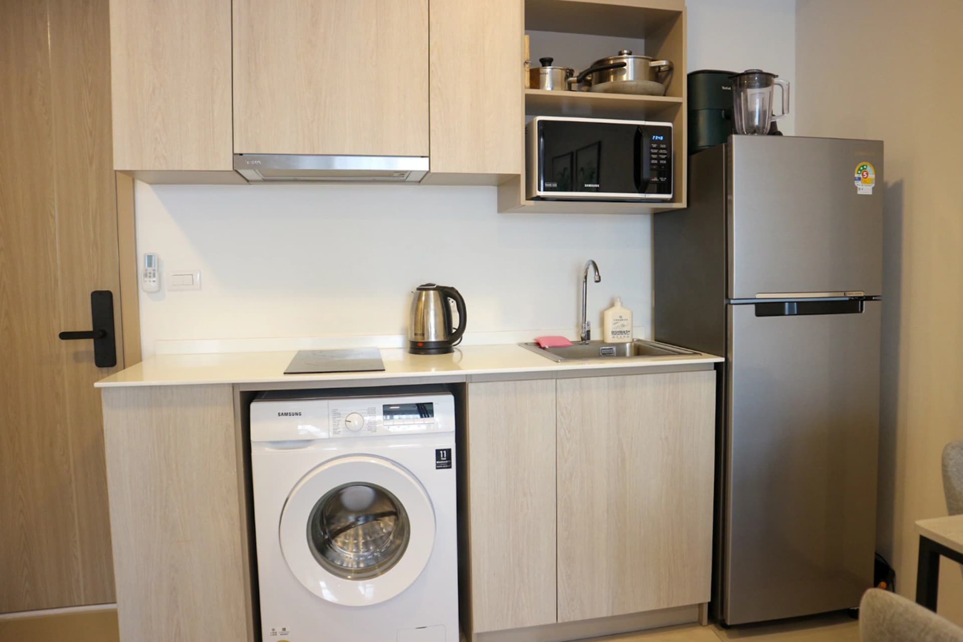 1 Bed Condo, The Base Bukit for rent - photo 3