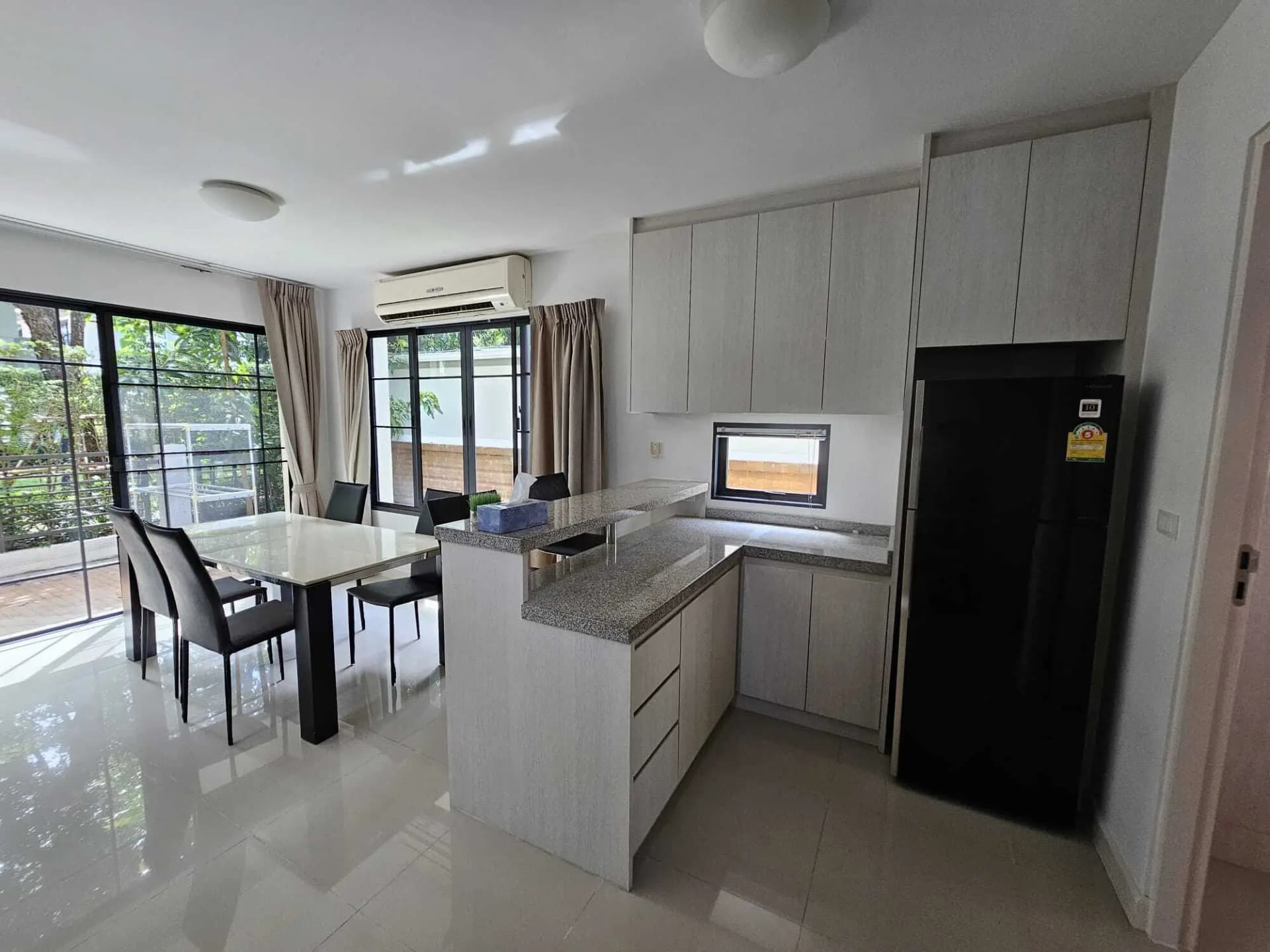 บ้าน 3 ห้องนอน Burasiri ให้เช่า - photo 2