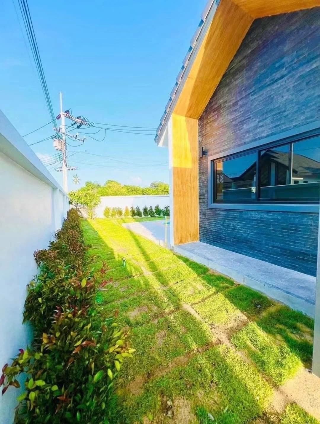 3 bedroom house for rent Suriyaporn Place - photo 4
