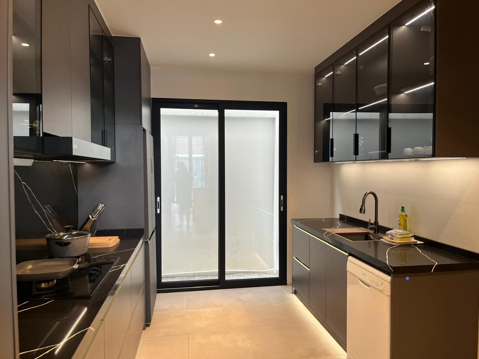 Вилла с 5 спальнями, Praia Residence, в аренду - photo 5