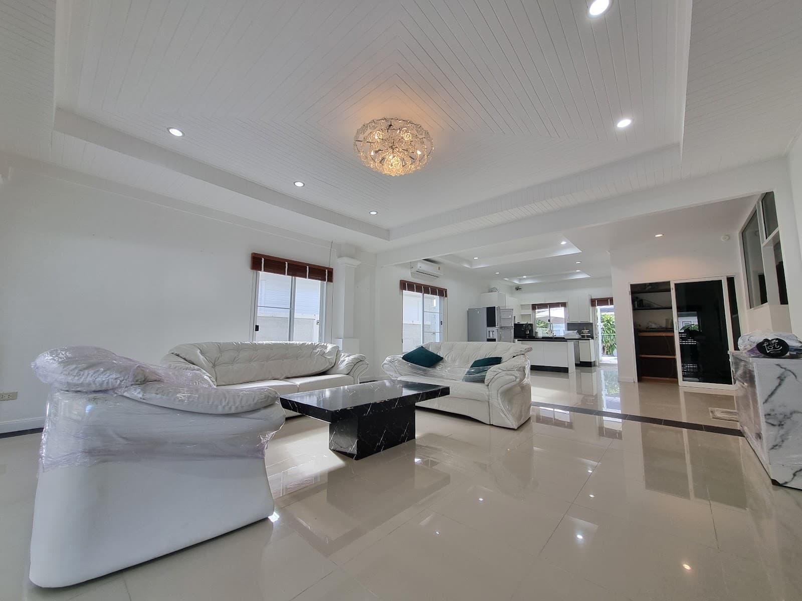 วิลล่า 5 ห้องนอน Permsap Villa ให้เช่า - photo 3