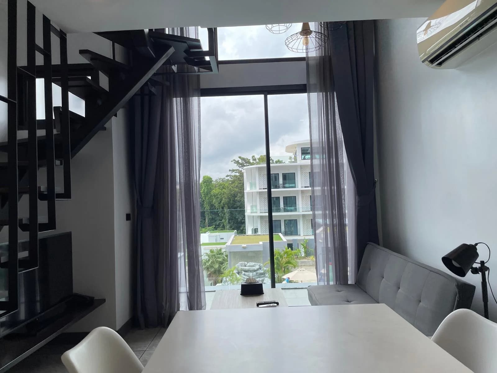 คอนโด 1 ห้องนอน Utopia Loft ให้เช่า - photo 2