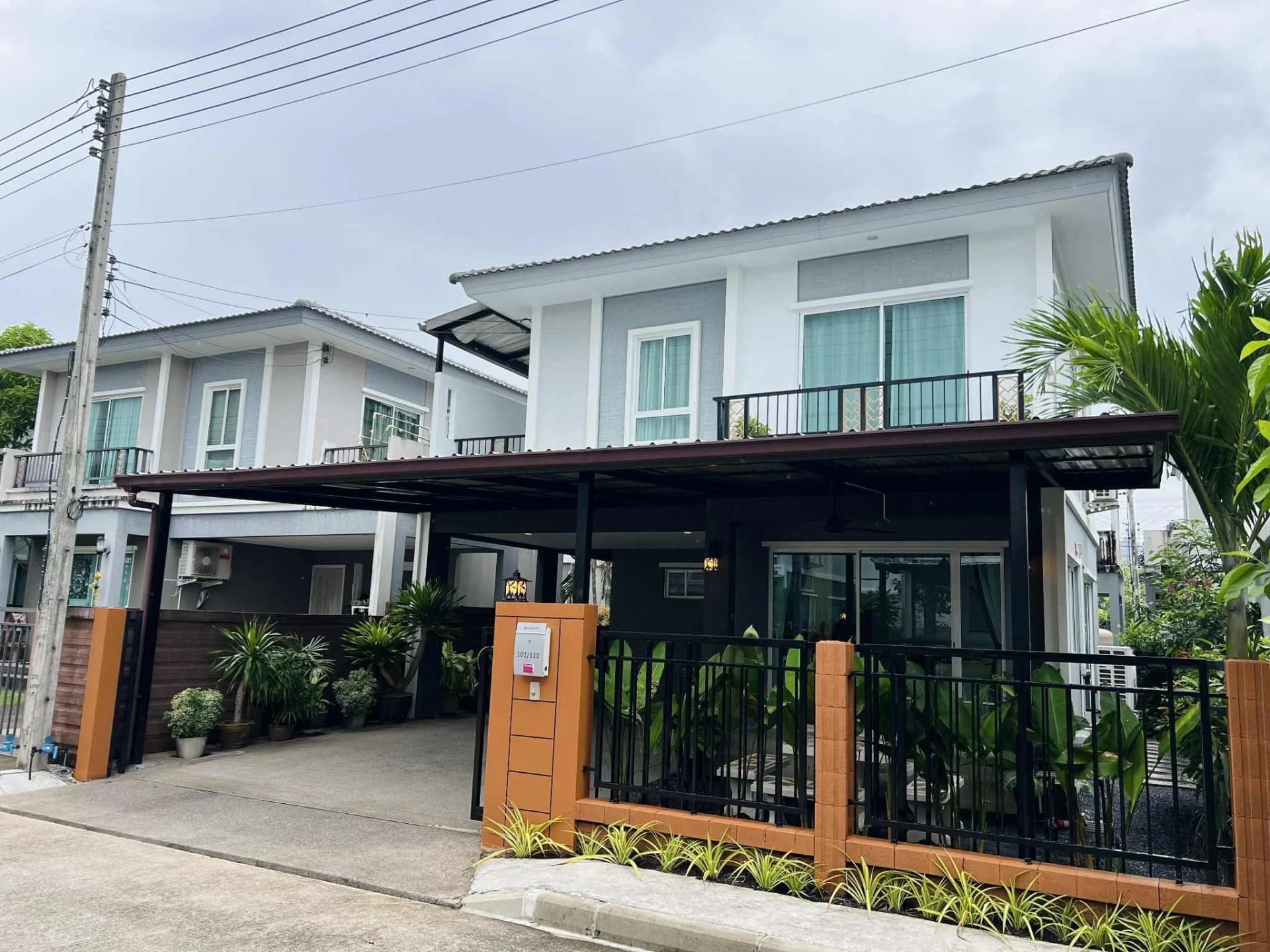 บ้าน 3 ห้องนอน Passorn Koh Kaew ให้เช่า