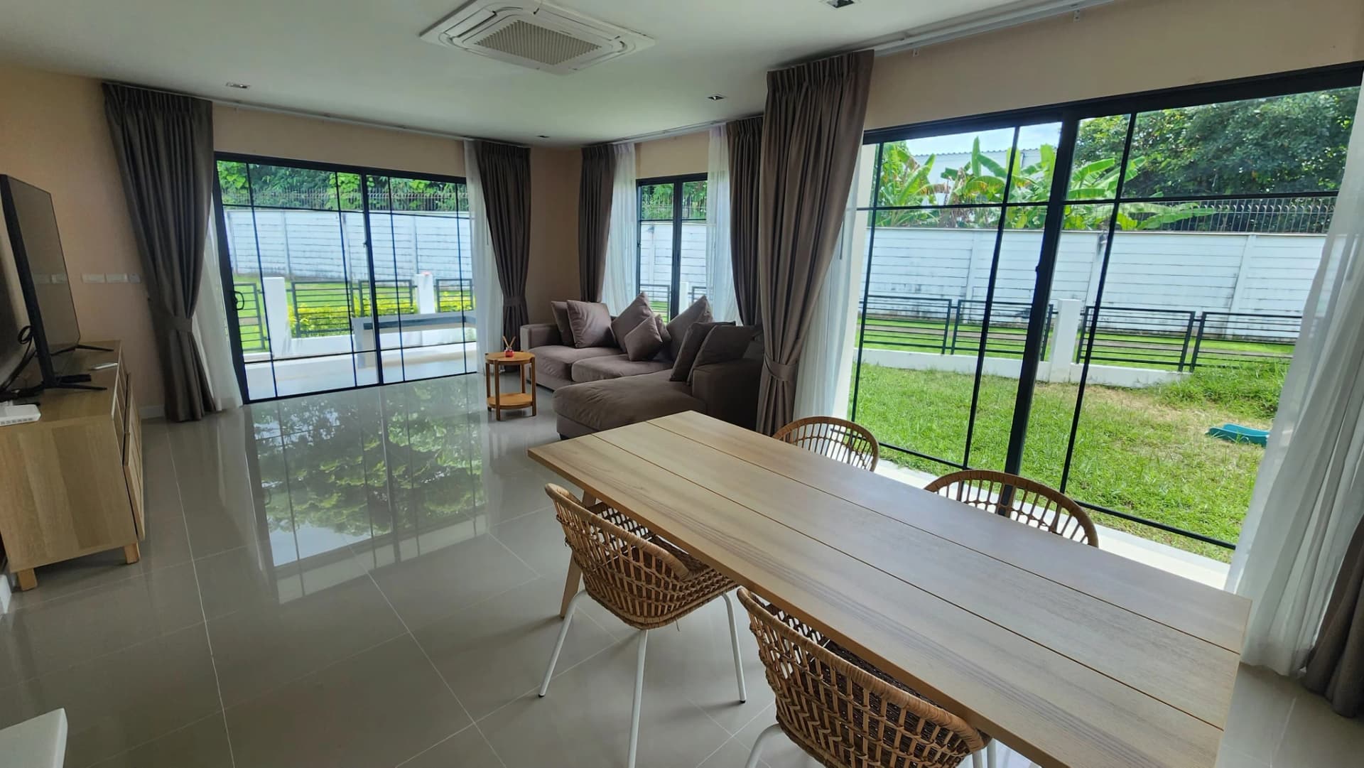 บ้าน 3 ห้องนอน Burasiri ให้เช่า - photo 3