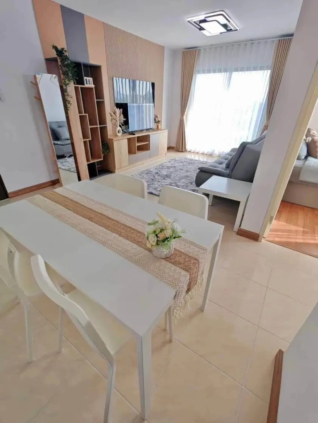 Property for rent - photo 2