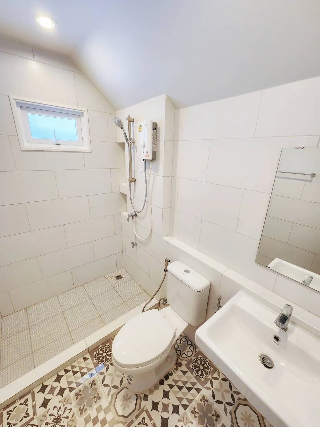 Maison 3 chambres à louer, Anasiri Paklok - photo 4