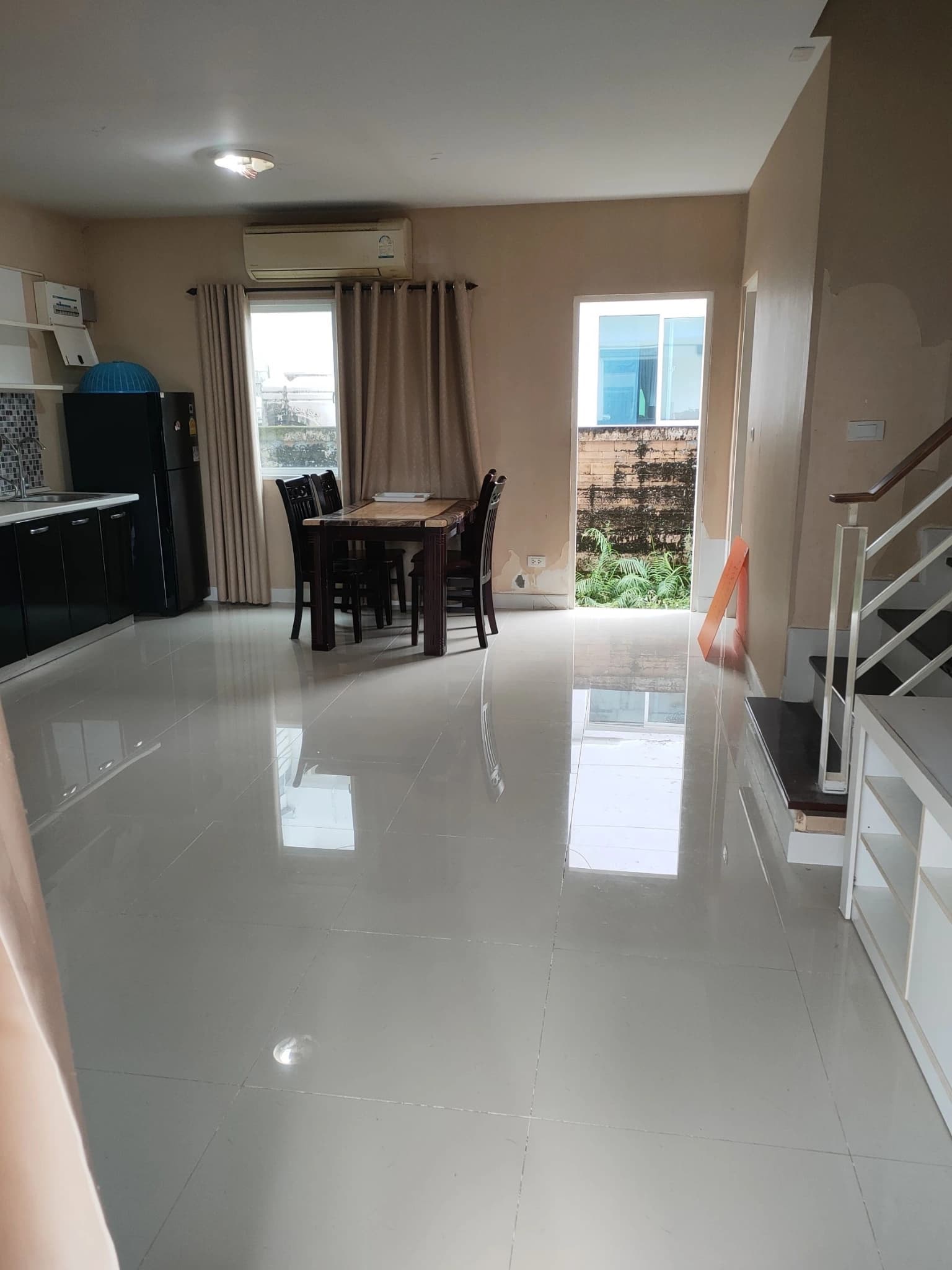 บ้าน 3 ห้องนอน Habitown ให้เช่า - photo 2