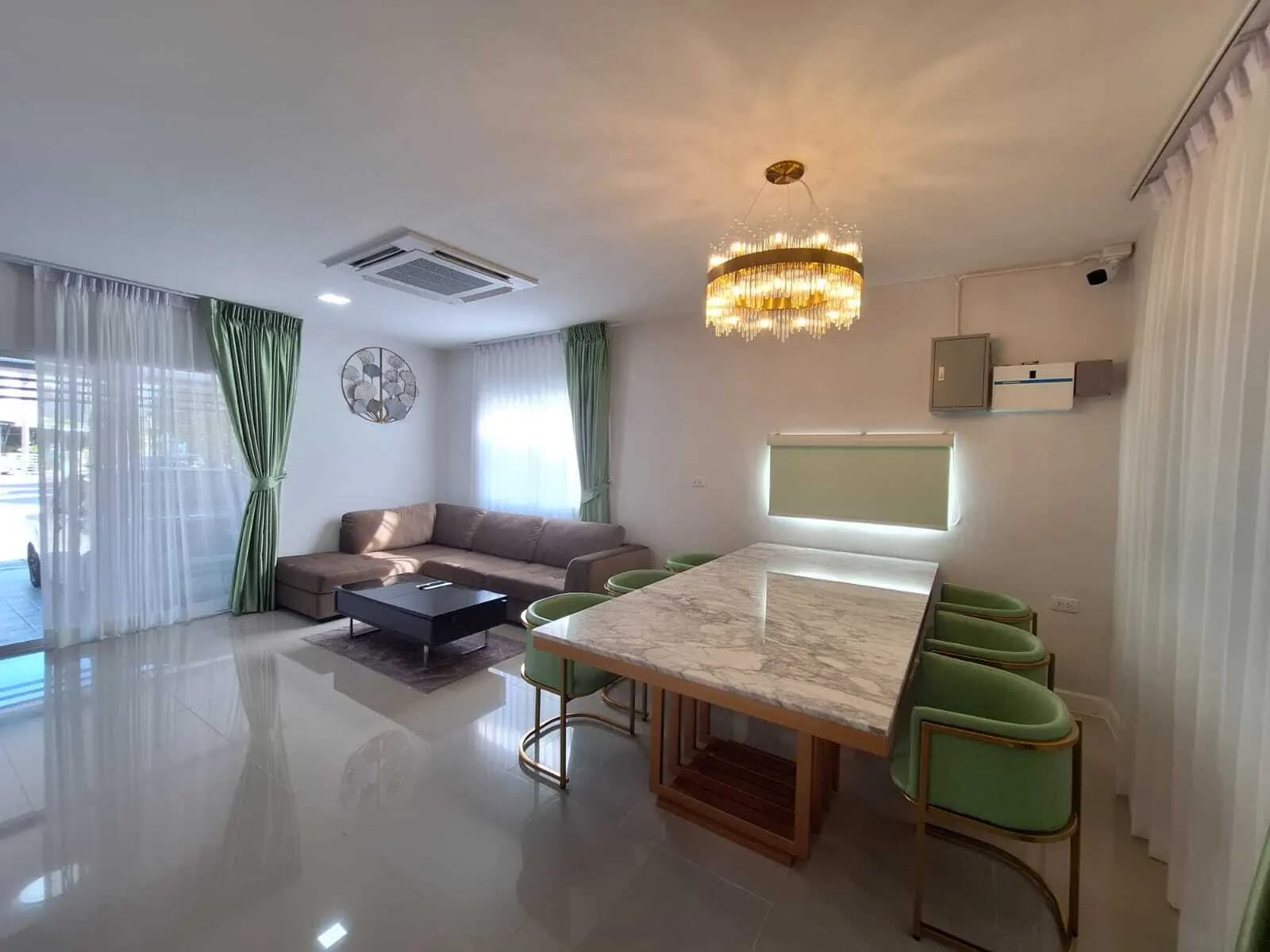 บ้าน 3 ห้องนอน Habitown ให้เช่า