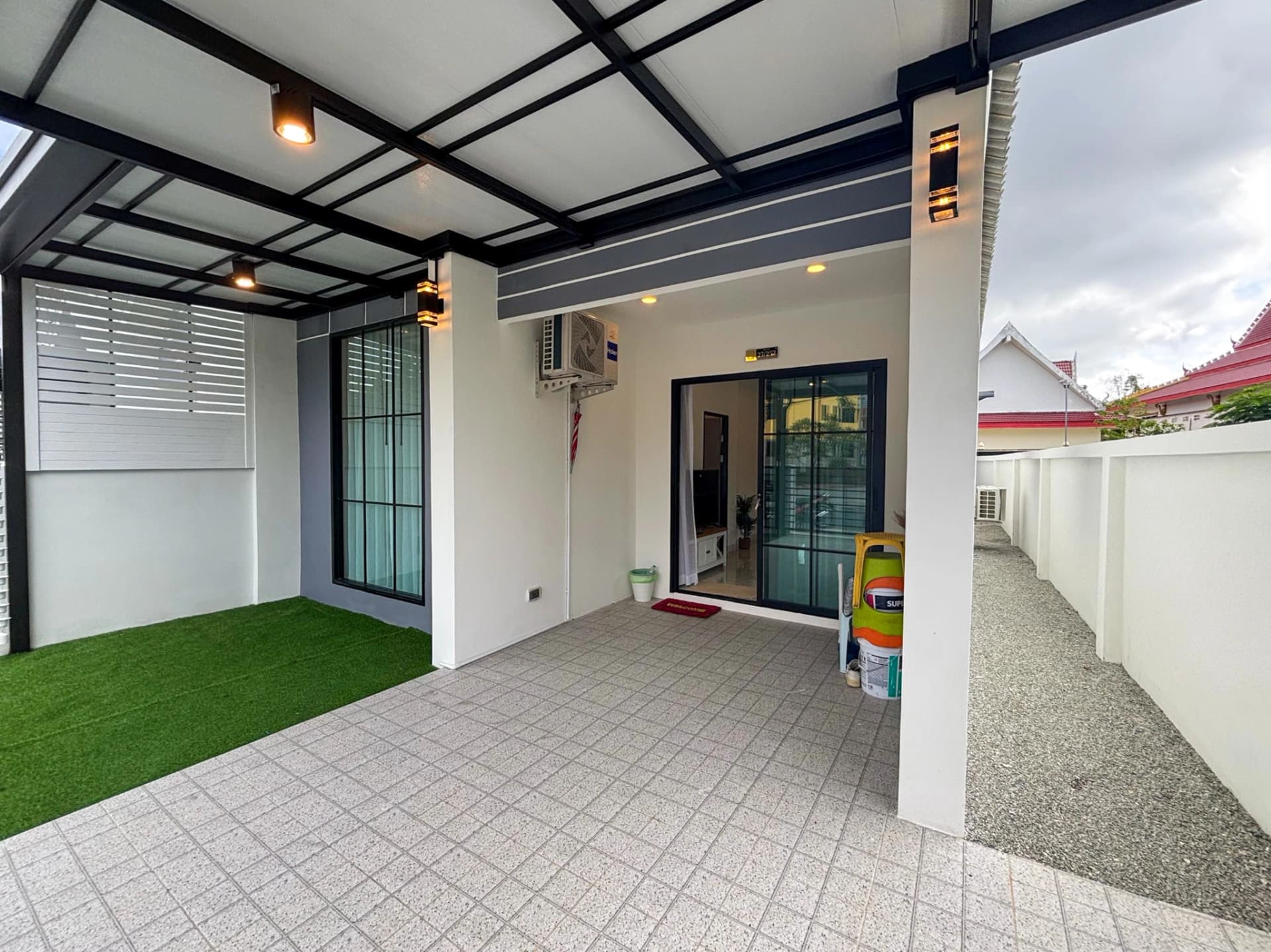 บ้าน 2 ห้องนอน ให้เช่า Chok Thip Villa - photo 2
