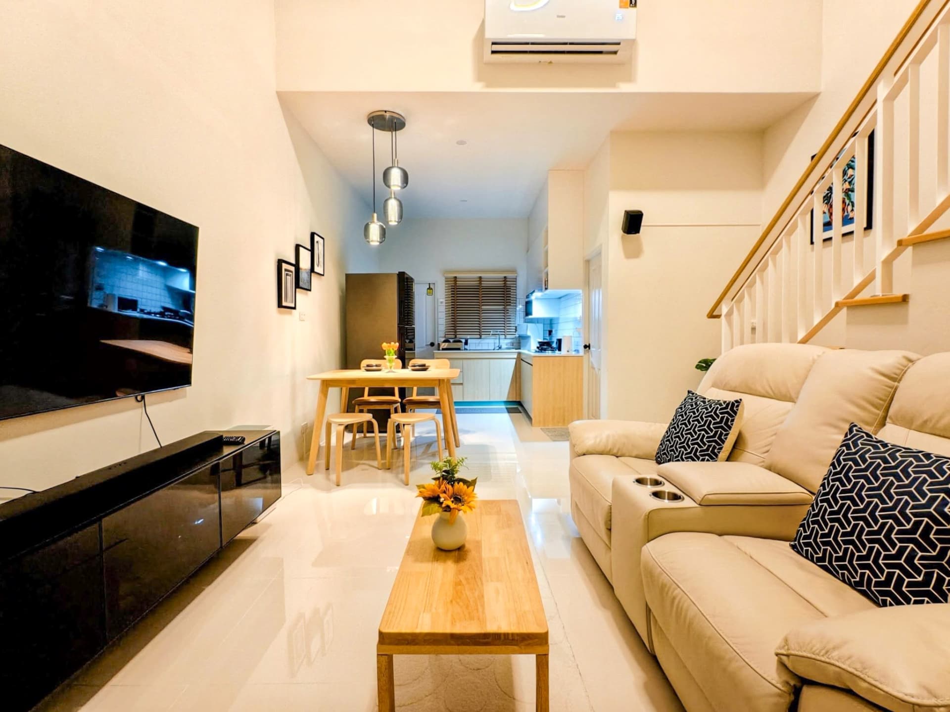 ทาวน์เฮาส์ 2 ห้องนอน ให้เช่า Modern Life Si Sunthon - photo 3