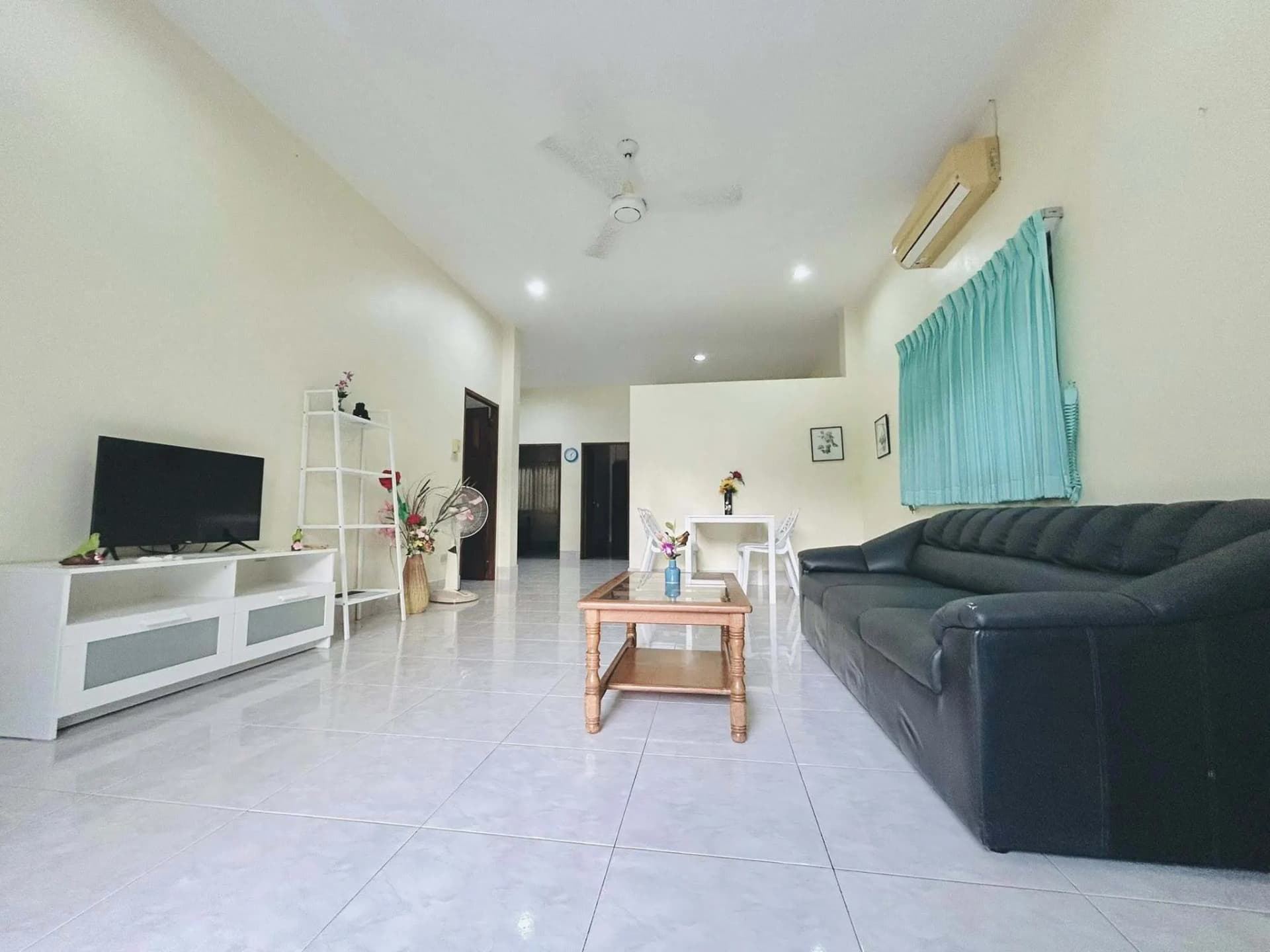 บ้าน 3 ห้องนอน ให้เช่า - photo 2