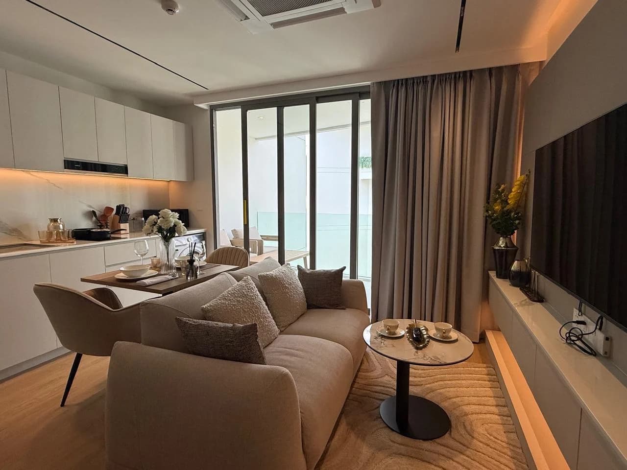 1 bedroom condo for rent The Aqua