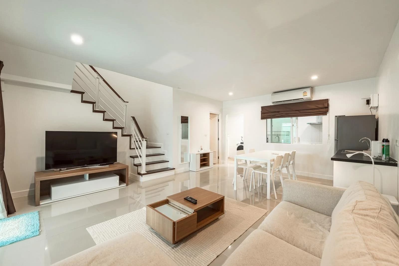 บ้าน 3 ห้องนอน Habitown ให้เช่า