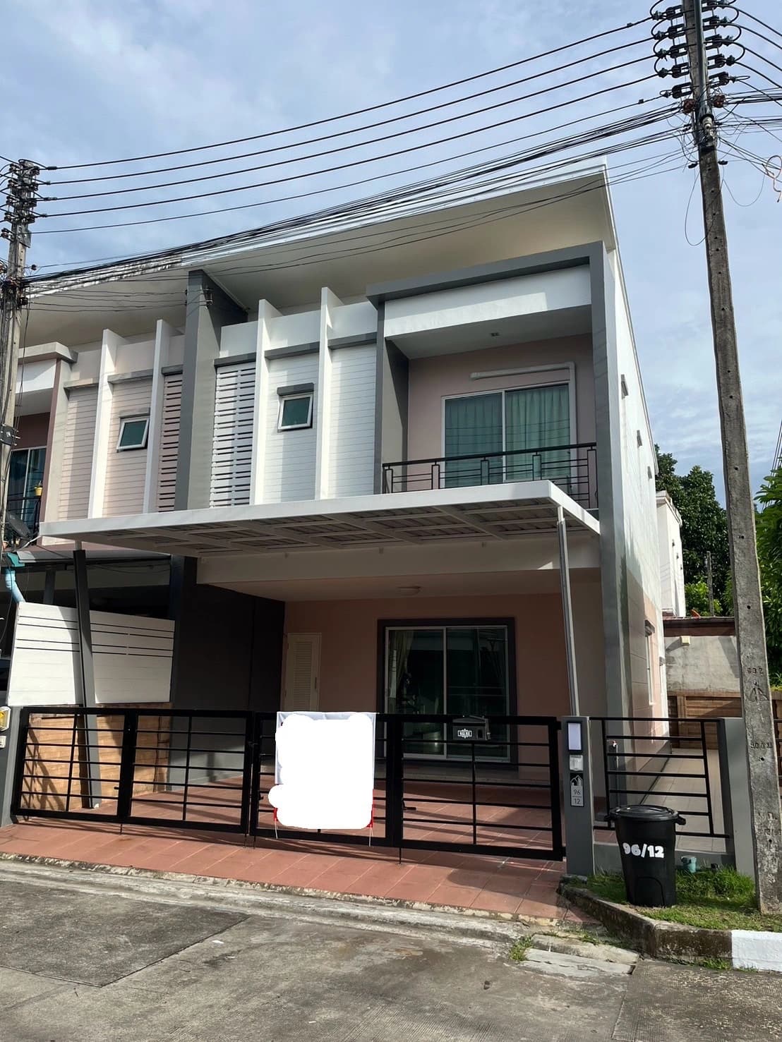 บ้าน 3 ห้องนอน Habitown ให้เช่า