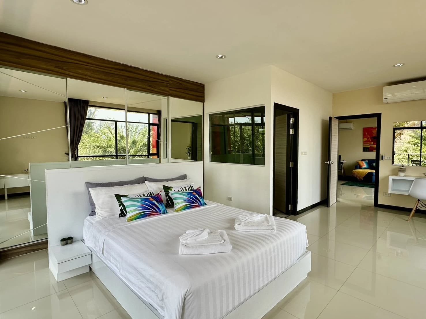 คอนโด 2 ห้องนอน Nai Harn Beach Condo ให้เช่า - photo 2