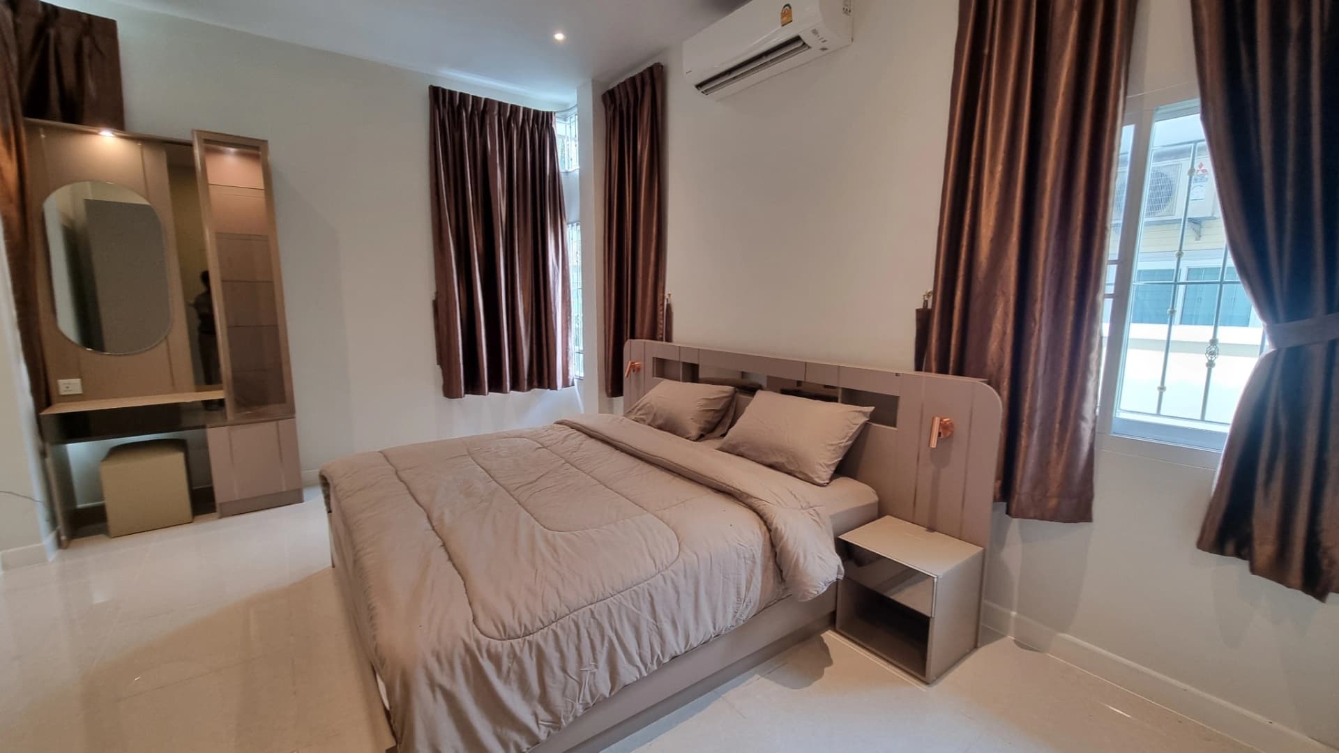 บ้าน 3 ห้องนอน ให้เช่า Phuket Villa Chaofah - photo 2