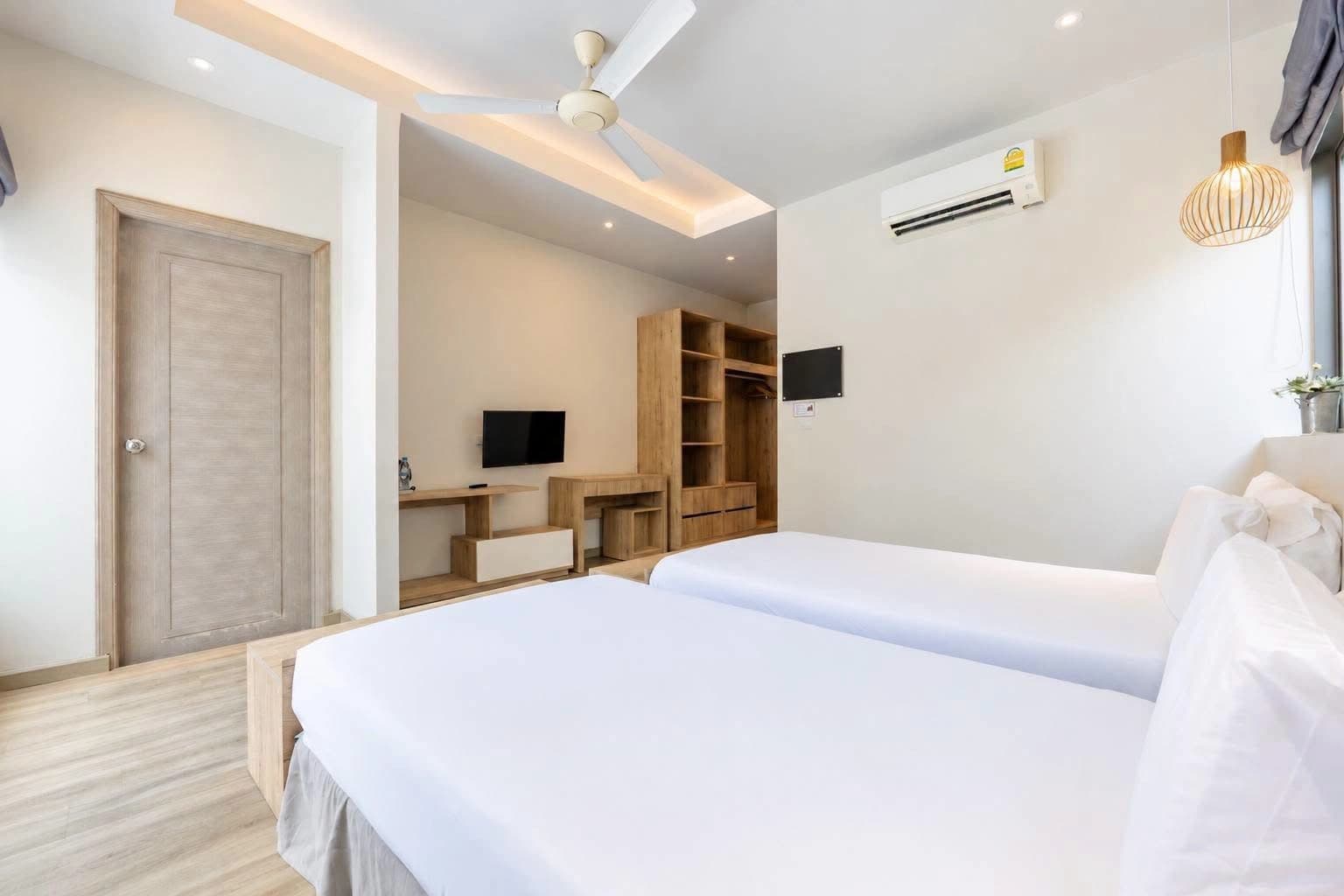 4 bedroom villa for rent - - photo 4