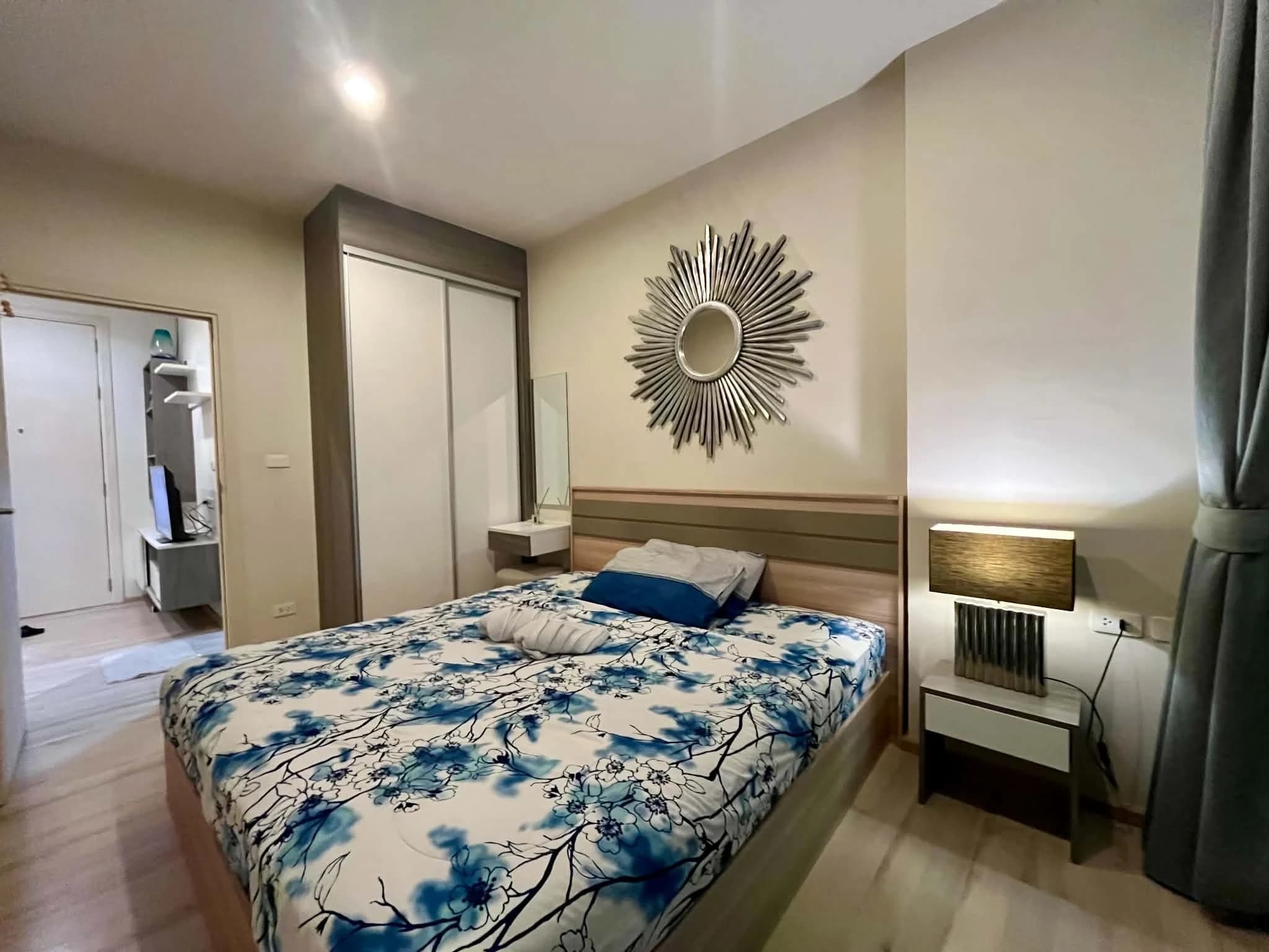Studio condo for rent The Base Downtown