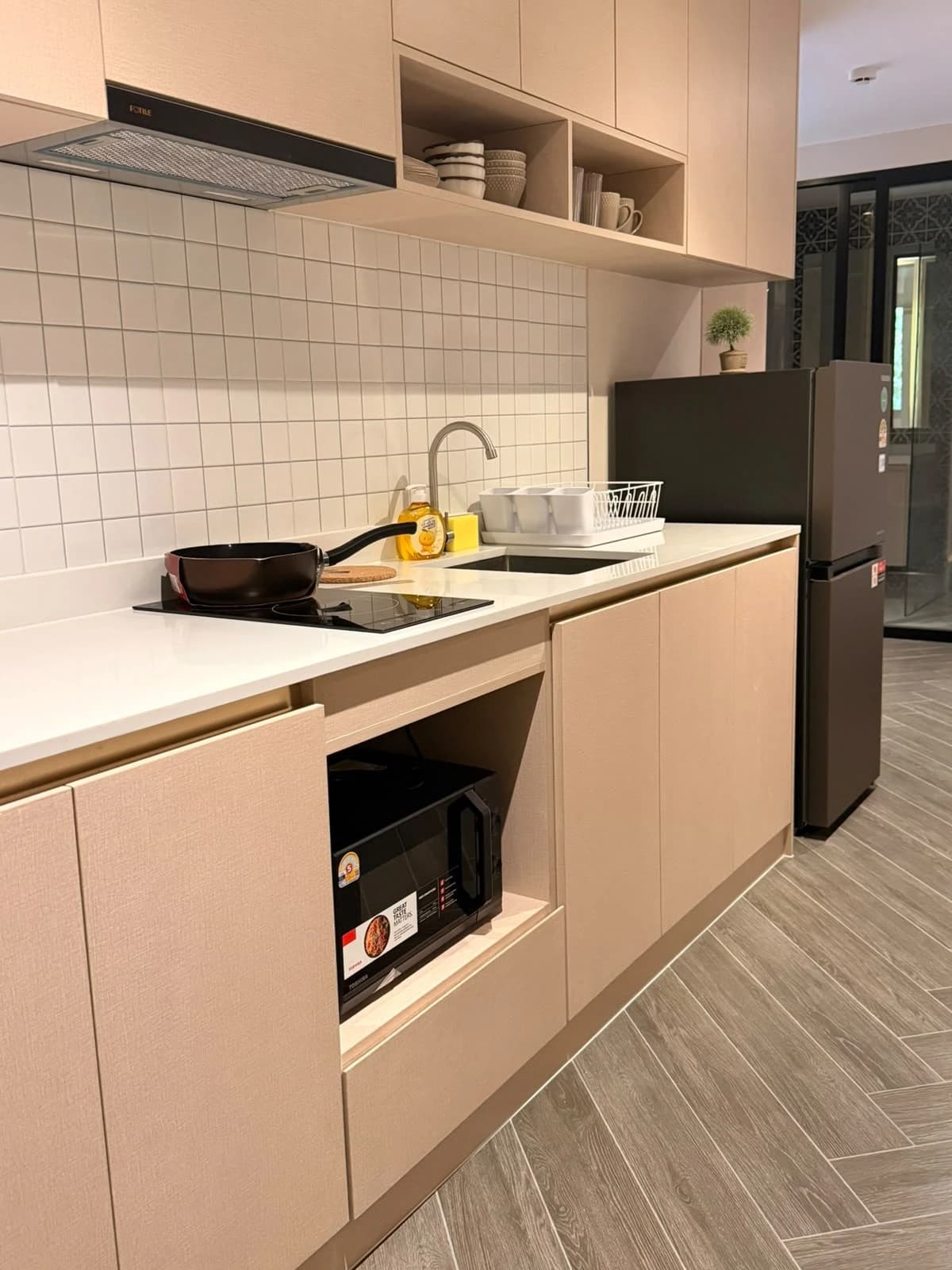 1 bedroom condo for rent Utopia Dream Max - photo 3