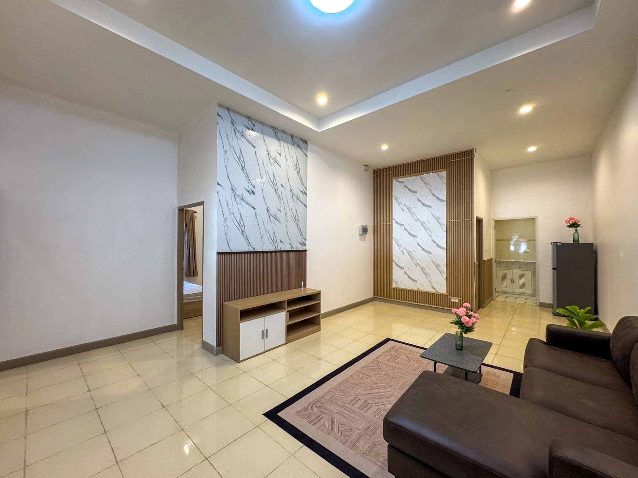 2 bedroom townhouse for rent Chao Fah Garden Home