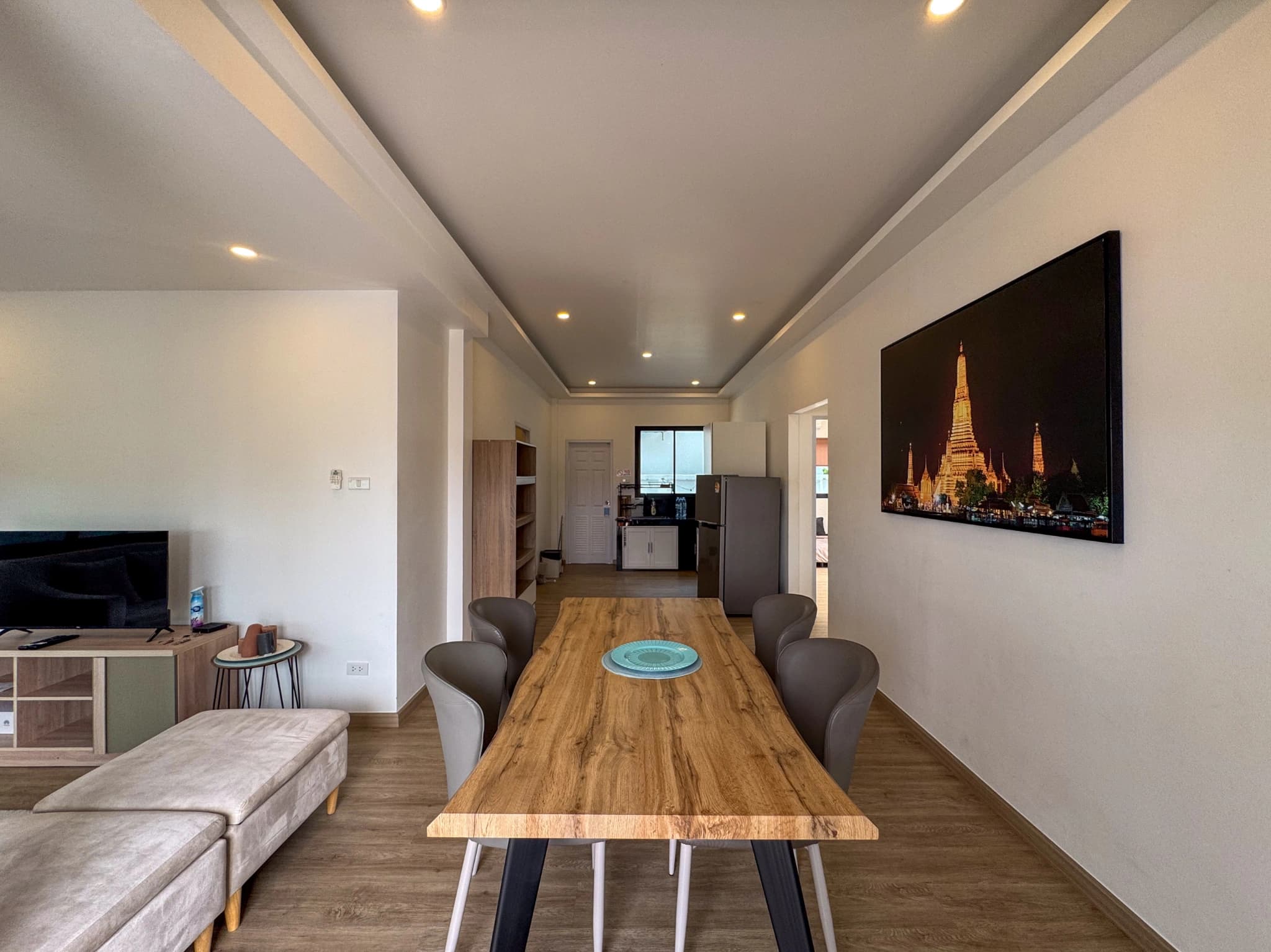 3 bedroom house for rent The Avenue Village