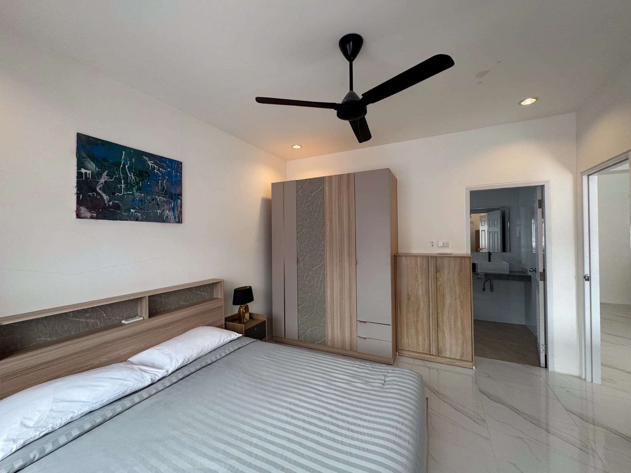 4 bedroom villa for rent The Avenue Village - photo 4