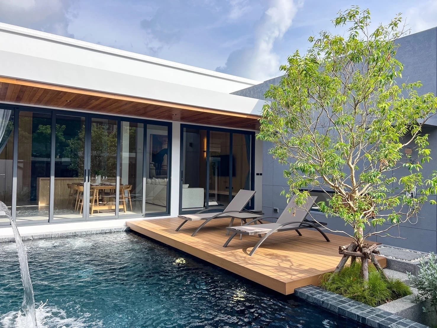 3 bedroom villa for rent Baan Maneekram-Jomthong Thani - photo 4
