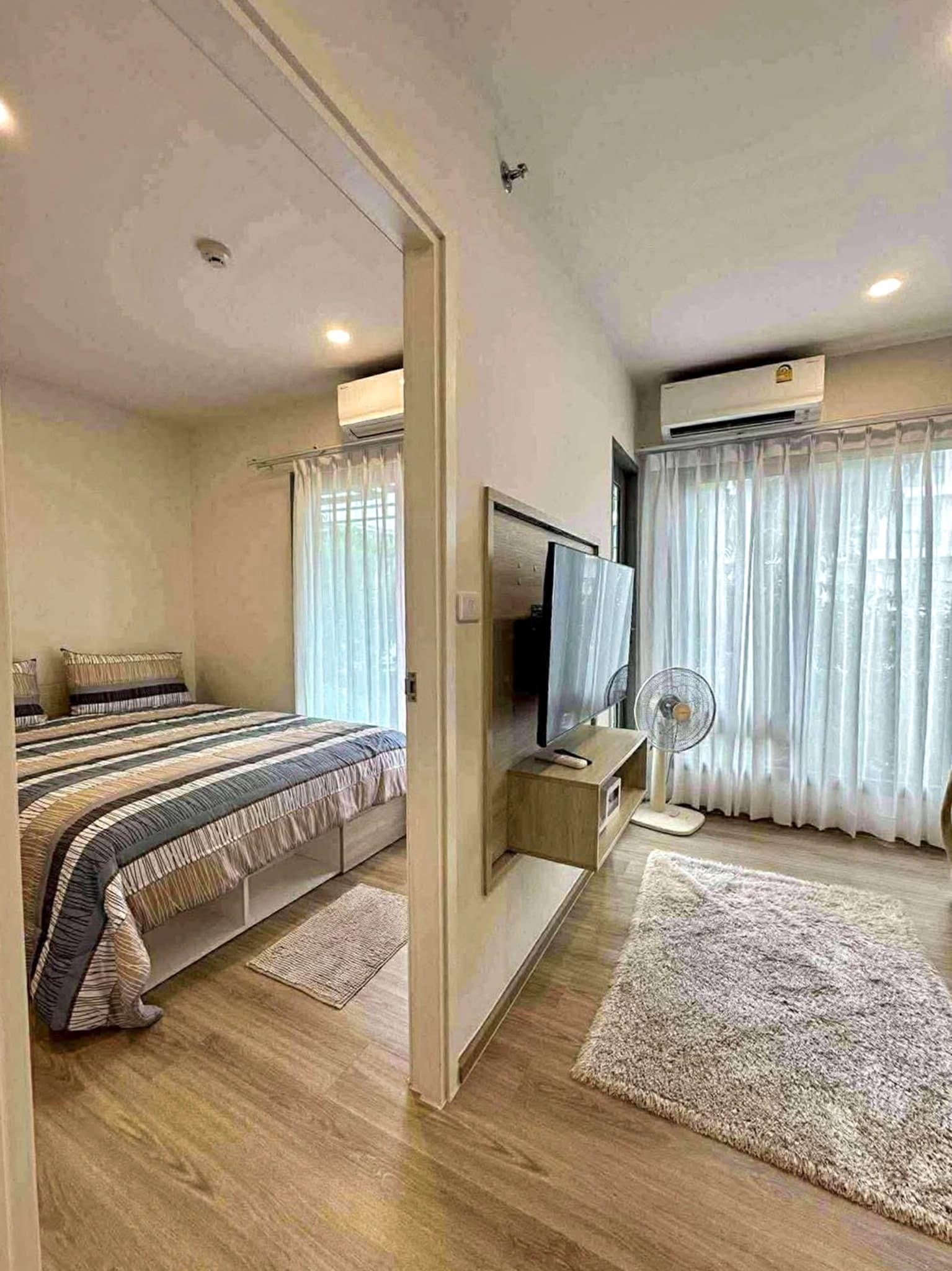 1 bedroom condo for rent Phyll Central - photo 2