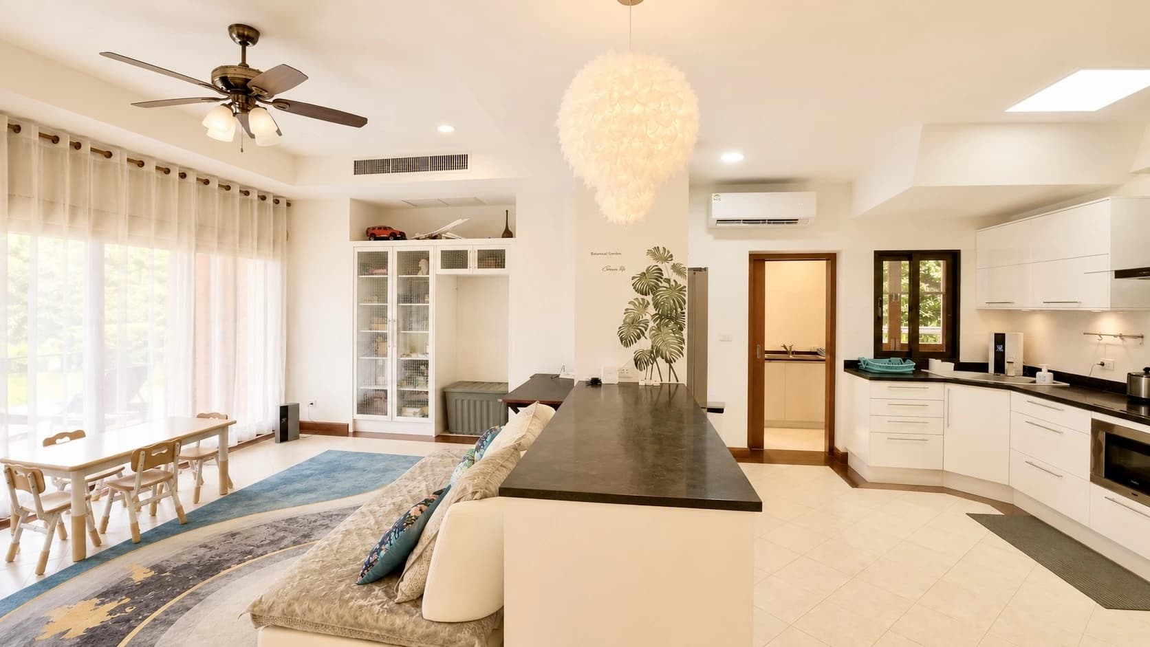 4 bedroom villa for rent Laguna Village Residences Phase 2 - photo 5