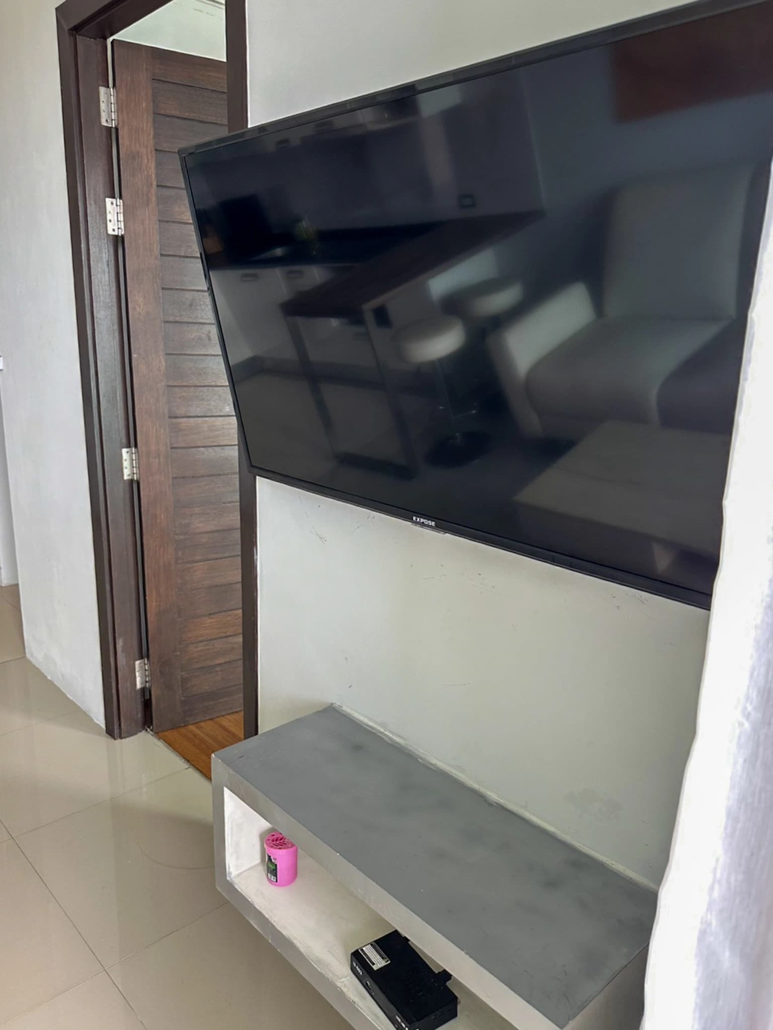 1 bedroom condo for rent The Emerald Terrace - photo 2